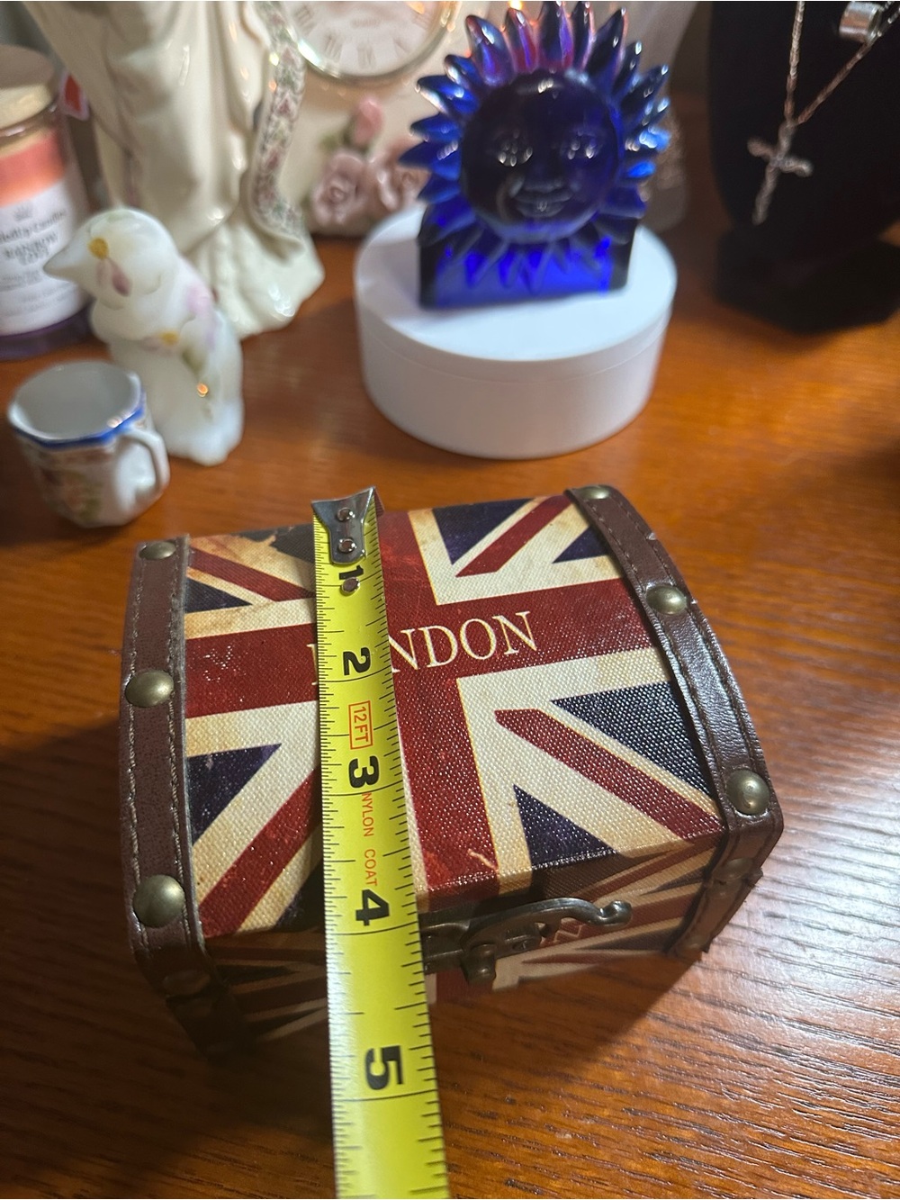Union Jack London Trinket Box - Vintage  GUC - Picture 8 of 9